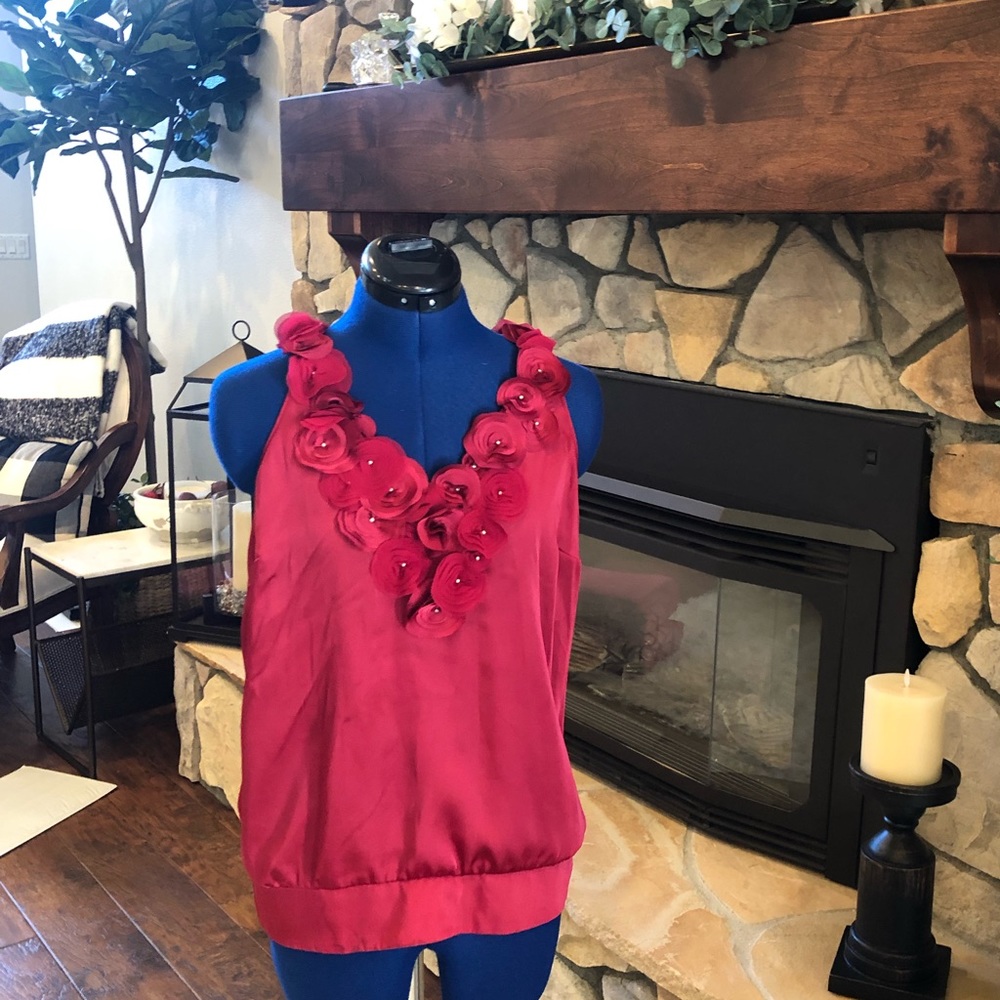 White House Black Market top